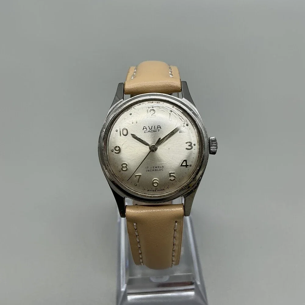 Vintage Avia Cadet Mens Watch 29mm Silver Tone Beige Leather Manual Wind